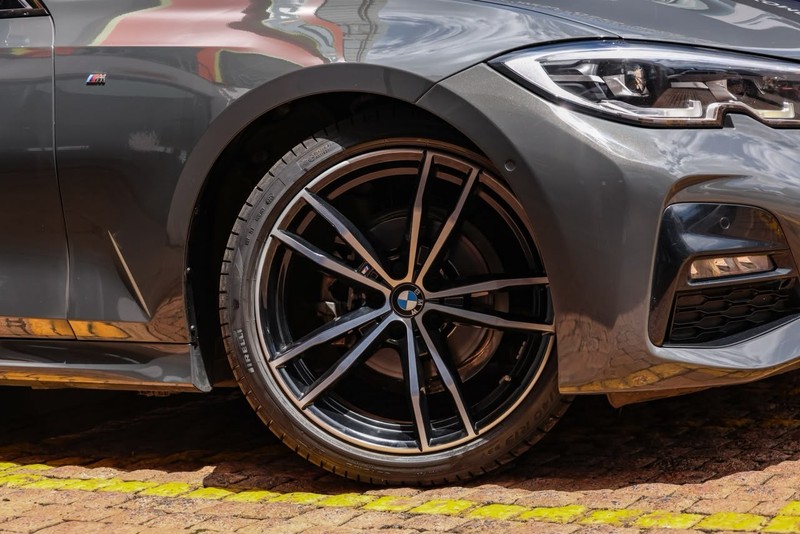 BMW 3 Series - Hatfield VW Commercial - Image 2