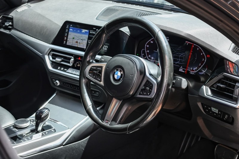 BMW 3 Series - Hatfield VW Commercial - Image 12