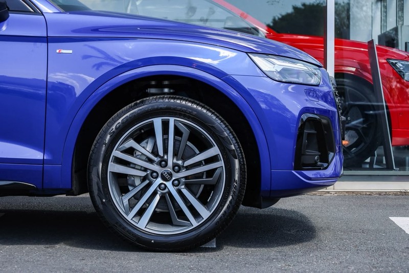 Audi Q5 - Audi Centre Hatfield - Image 2