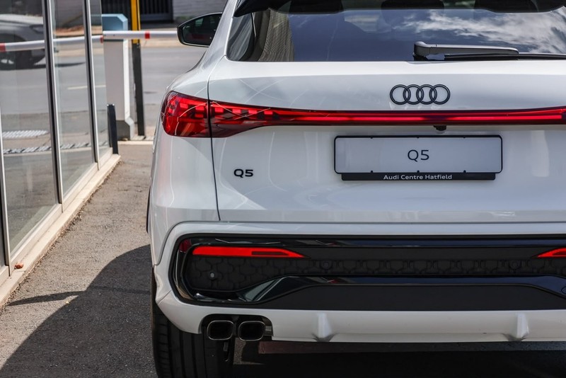 Audi Q5 - Audi Centre Hatfield - Image 7