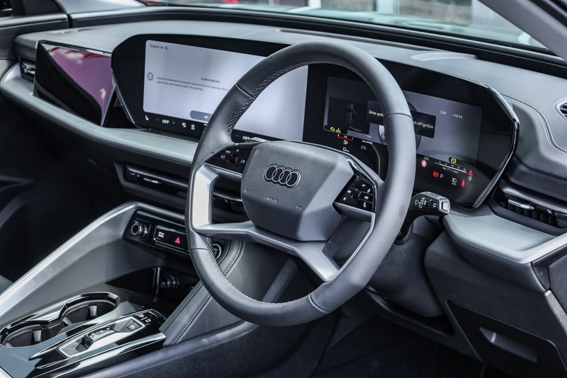 Audi Q5 - Audi Centre Hatfield - Image 12