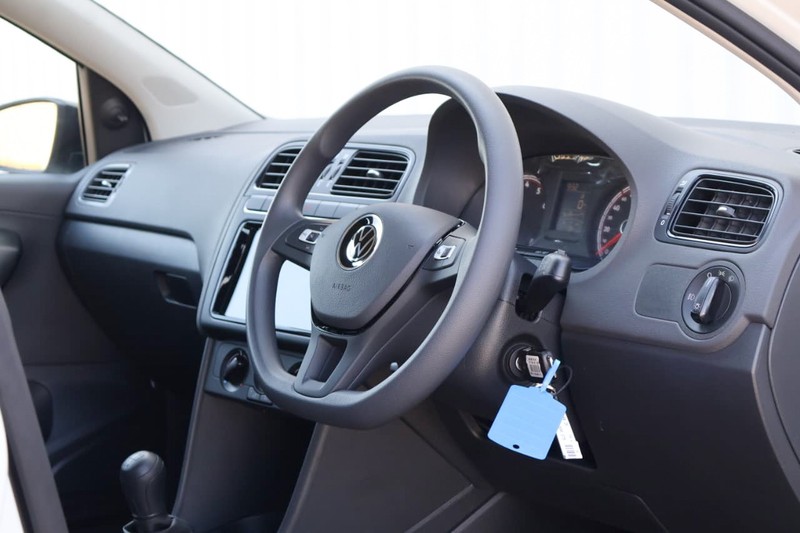 Volkswagen Polo Vivo - Hatfield VW Pretoria - Image 12