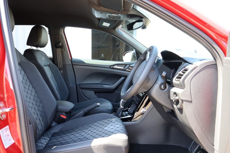 Volkswagen T-Cross - Hatfield VW Pretoria - Image 11