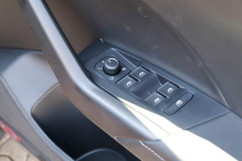 Volkswagen T-Cross - Hatfield VW Pretoria - Image 22
