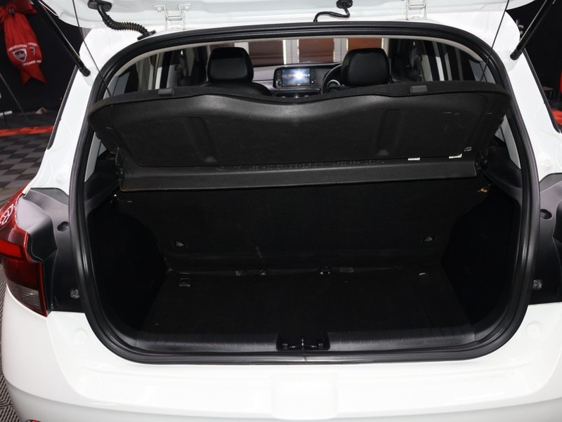 Hyundai Grand i10 - KING OF CARS - Image 20