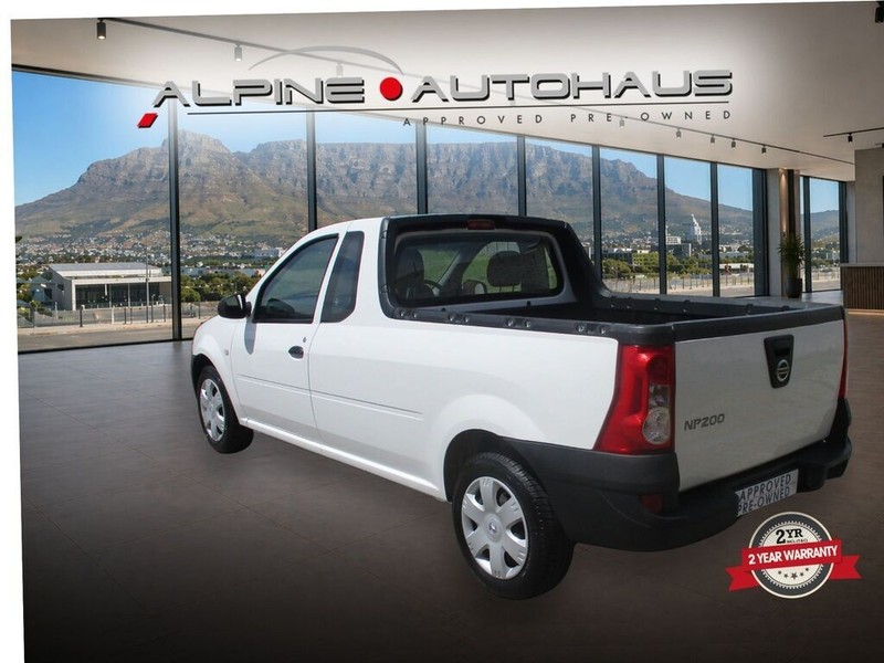 Nissan NP200 - Alpine Autohaus - Image 7