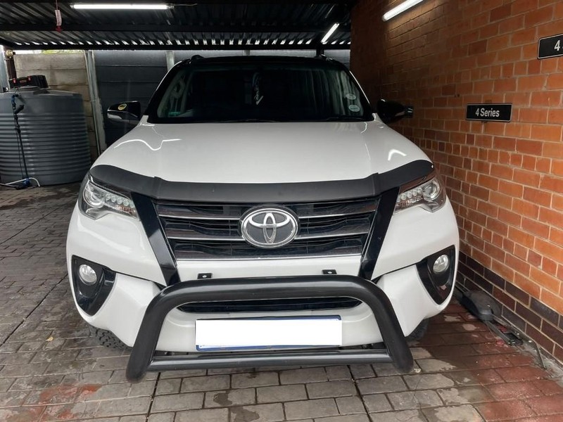 Toyota Fortuner - Mit Mak Motors - Image 2
