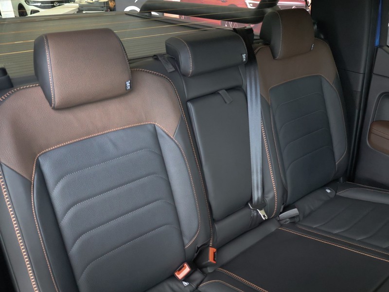 Volkswagen Amarok - Hatfield VW Rivonia - Image 31