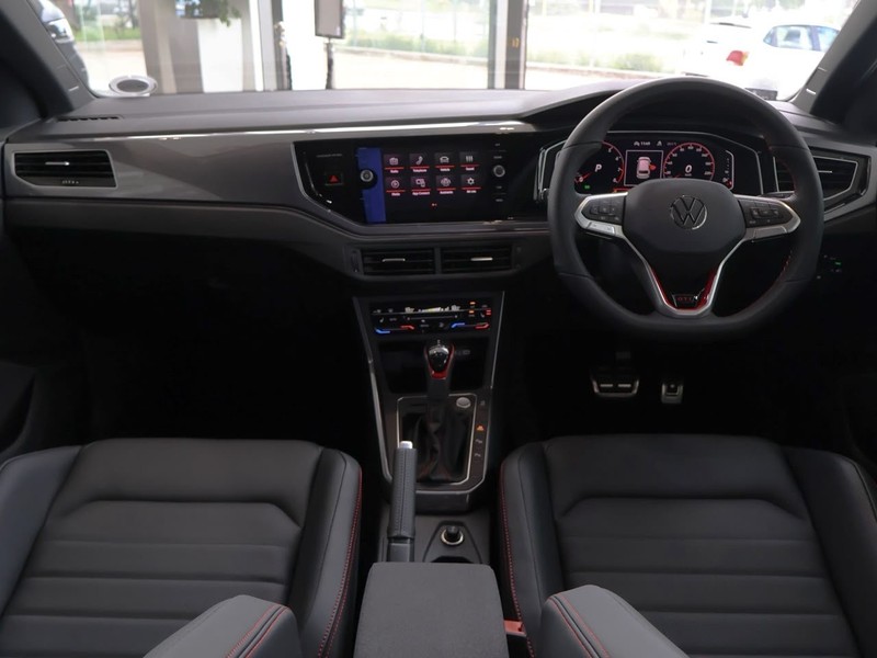Volkswagen Polo - Hatfield VW Rivonia - Image 11