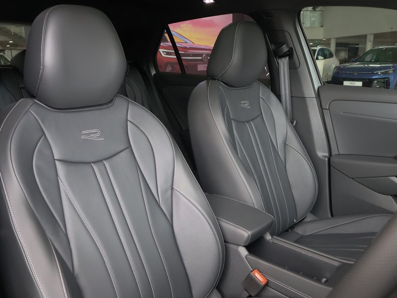 Volkswagen T-Roc - Hatfield VW Rivonia - Image 20