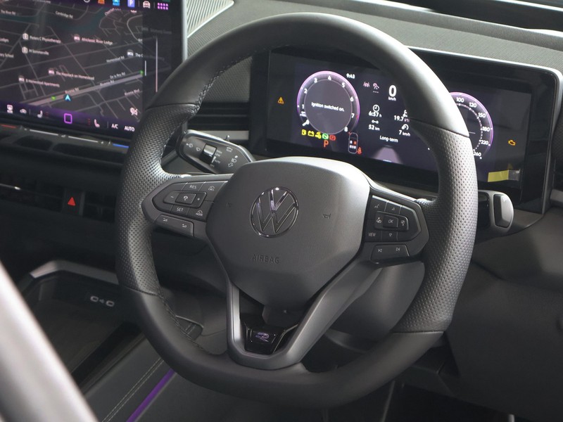 Volkswagen T-Roc - Hatfield VW Rivonia - Image 32