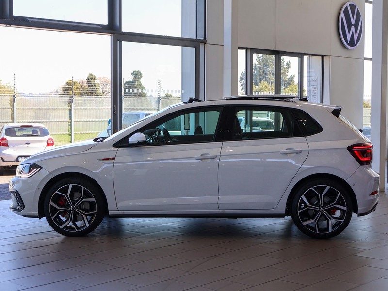 Volkswagen Polo - Hatfield VW Rivonia - Image 10