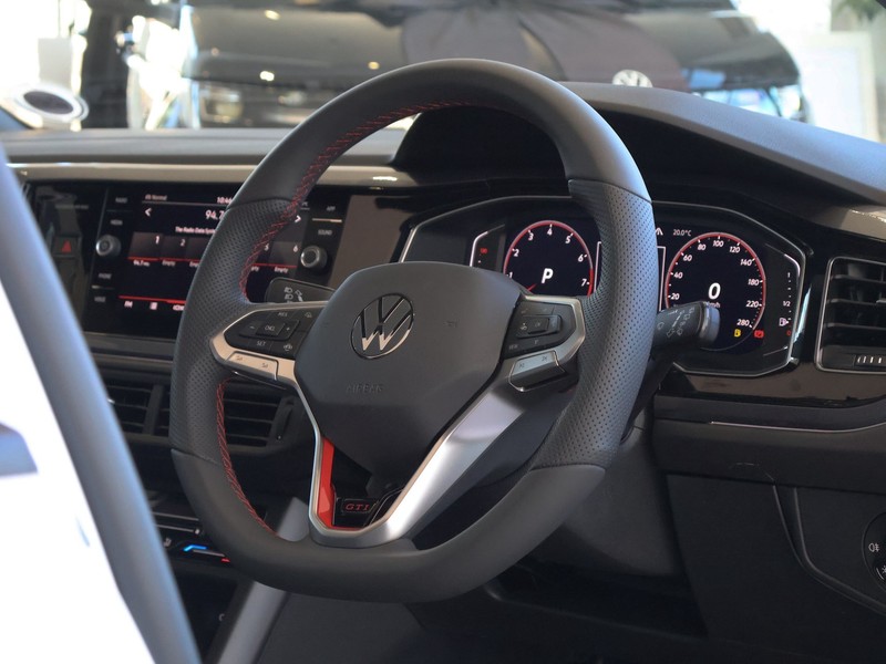Volkswagen Polo - Hatfield VW Rivonia - Image 20