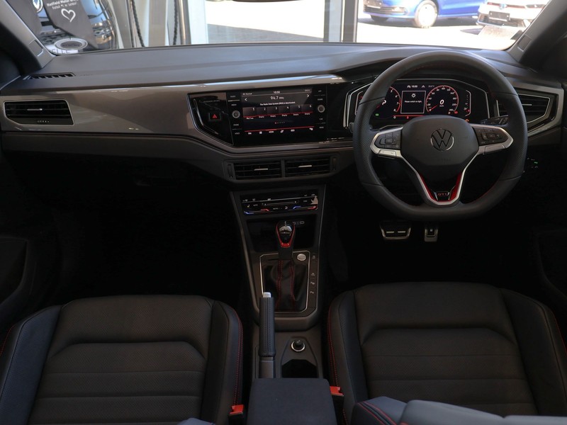 Volkswagen Polo - Hatfield VW Rivonia - Image 15