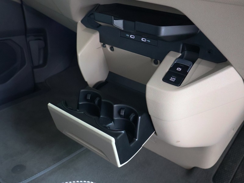 Volkswagen Caravelle - Hatfield VW Rivonia - Image 20