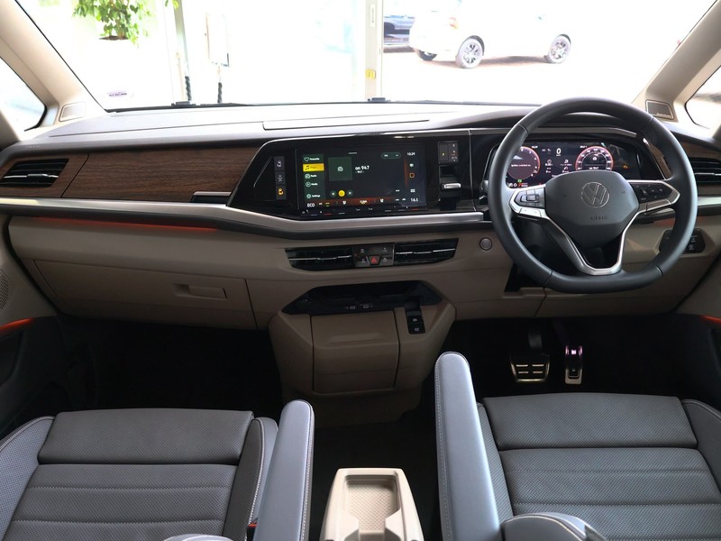 Volkswagen Caravelle - Hatfield VW Rivonia - Image 29
