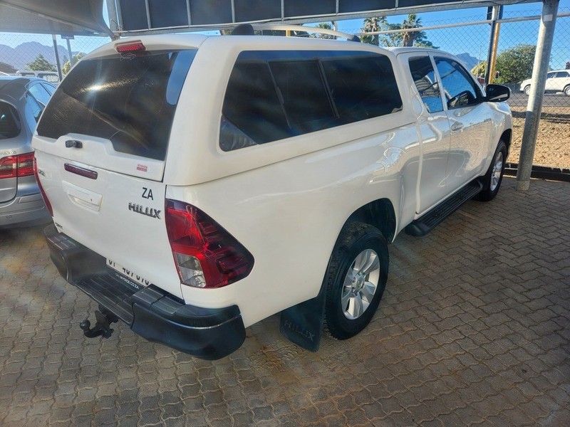 Toyota Hilux - WHEELSPOT - Image 2