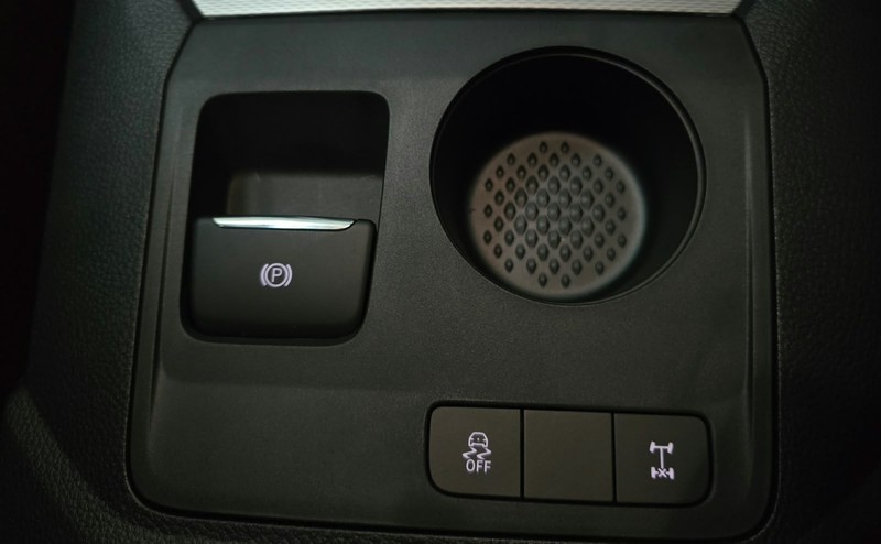 Volkswagen Amarok - Hatfield VW Northcliff - Image 2
