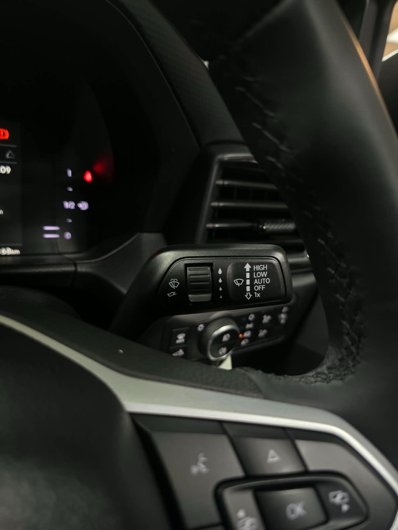 Volkswagen Amarok - Hatfield VW Northcliff - Image 25