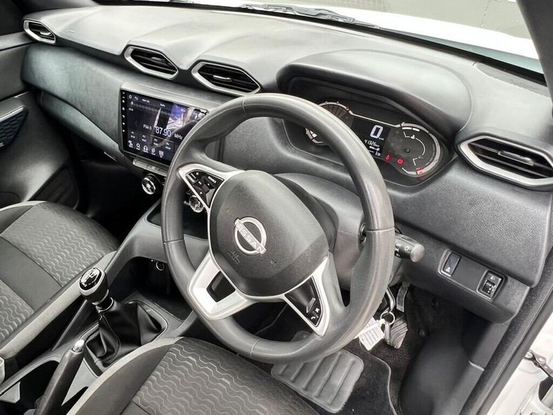 Nissan Magnite - Auto Investments Waterkloof - Image 14