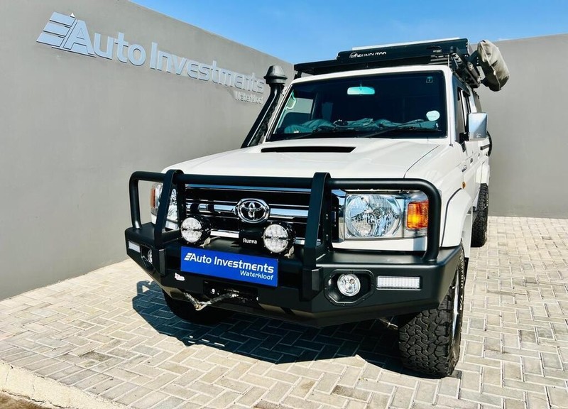 Toyota Land Cruiser - Auto Investments Waterkloof - Image 2