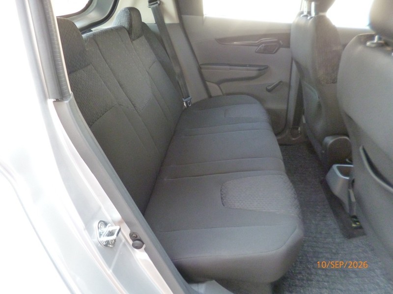 Mahindra KUV100 - Auto Investments Waterkloof - Image 18
