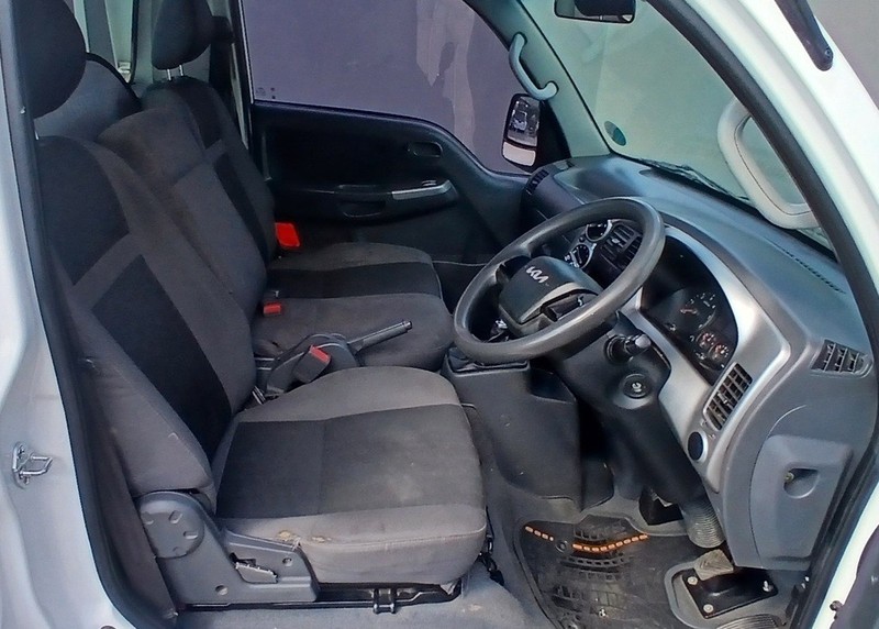 Kia K 2500 - Auto Investments Waterkloof - Image 18