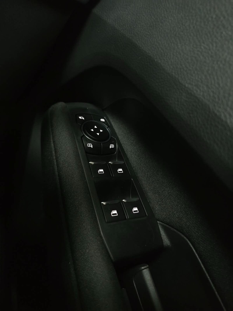 Volkswagen Amarok - Hatfield VW Northcliff - Image 27