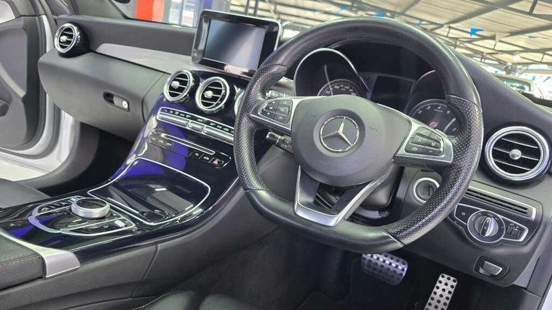Mercedes-Benz C-class - G.I.G Motors - Image 11