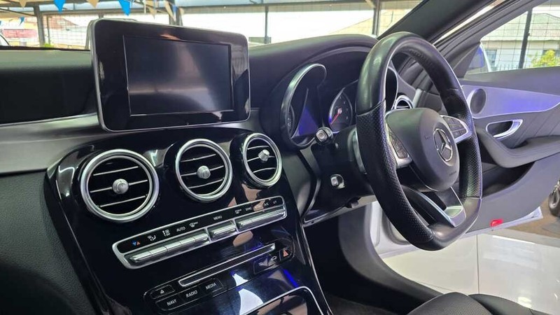 Mercedes-Benz C-class - G.I.G Motors - Image 14