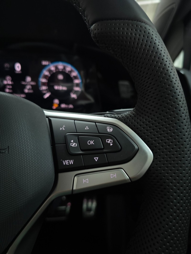 Volkswagen Golf - Hatfield VW Northcliff - Image 22