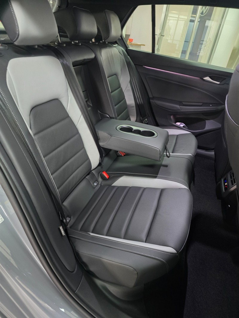 Volkswagen Golf - Hatfield VW Northcliff - Image 9