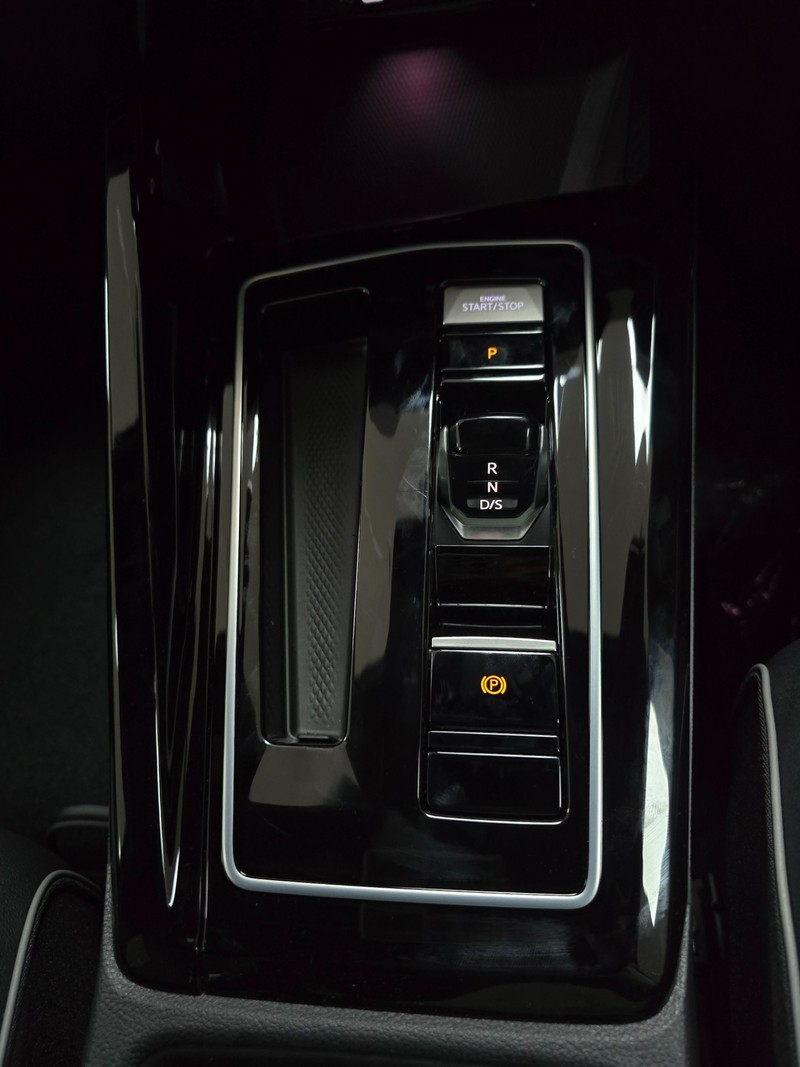 Volkswagen Golf - Hatfield VW Northcliff - Image 16