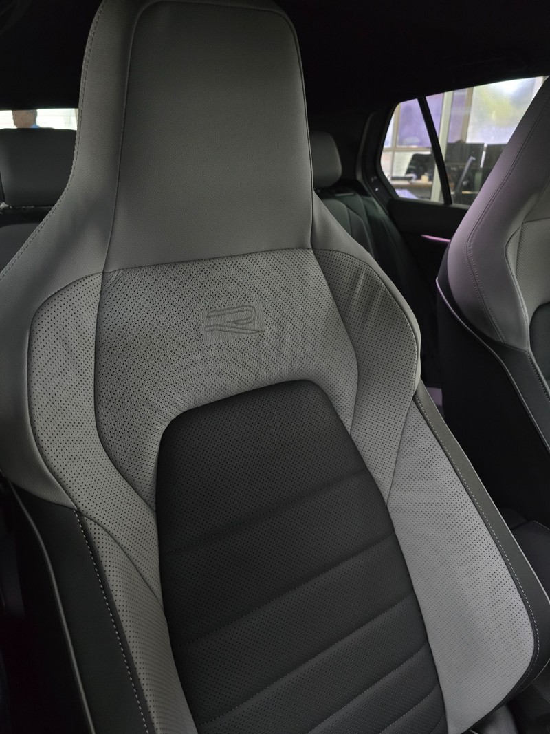 Volkswagen Golf - Hatfield VW Northcliff - Image 14
