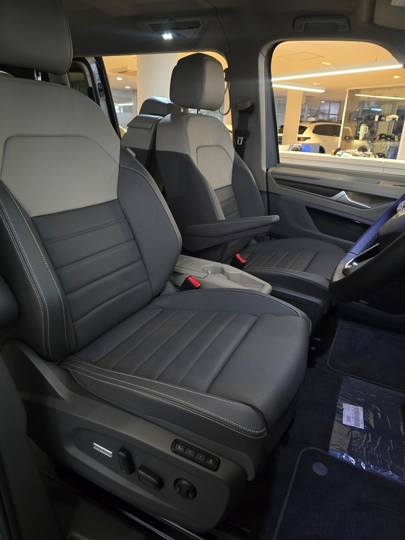 Volkswagen Caravelle - Hatfield VW Northcliff - Image 10