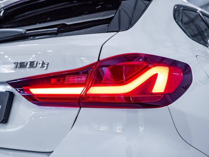 BMW 1 Series - Chery Waterfall - Image 10