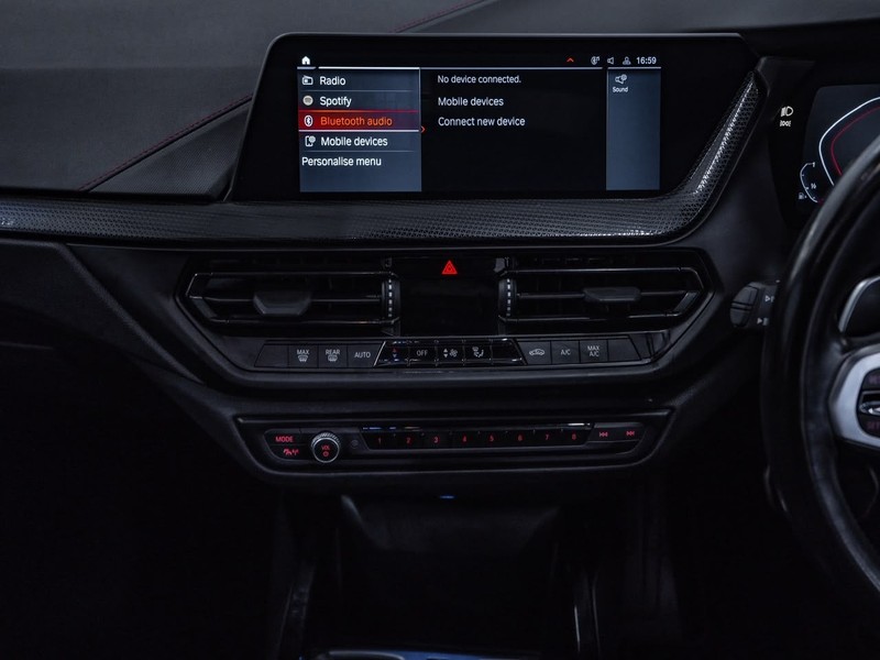 BMW 1 Series - Chery Waterfall - Image 22