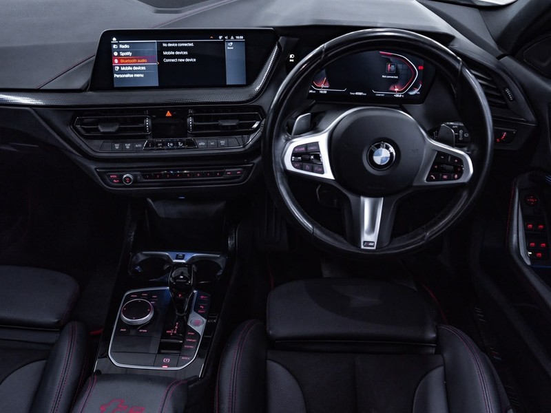 BMW 1 Series - Chery Waterfall - Image 20