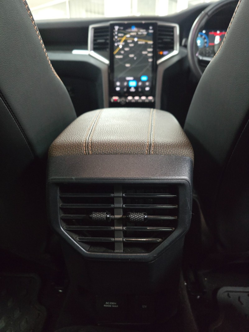 Volkswagen Amarok - Hatfield VW Northcliff - Image 11