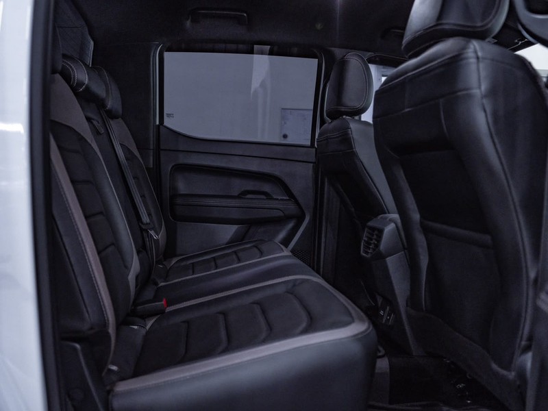 Volkswagen Amarok - Chery Waterfall - Image 23