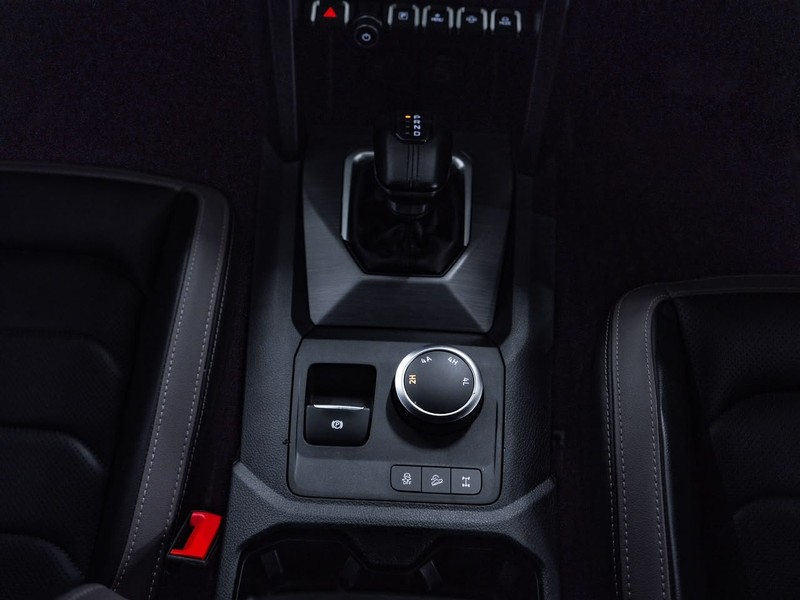 Volkswagen Amarok - Chery Waterfall - Image 22
