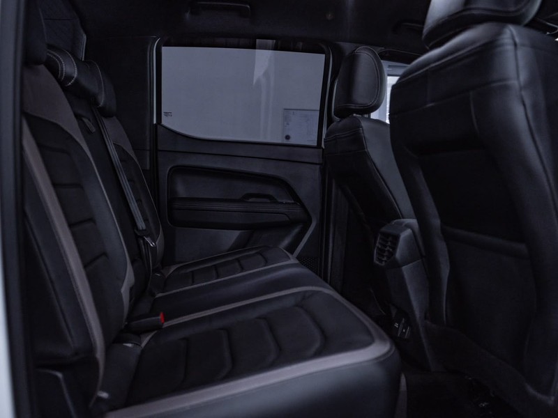 Volkswagen Amarok - Chery Waterfall - Image 25