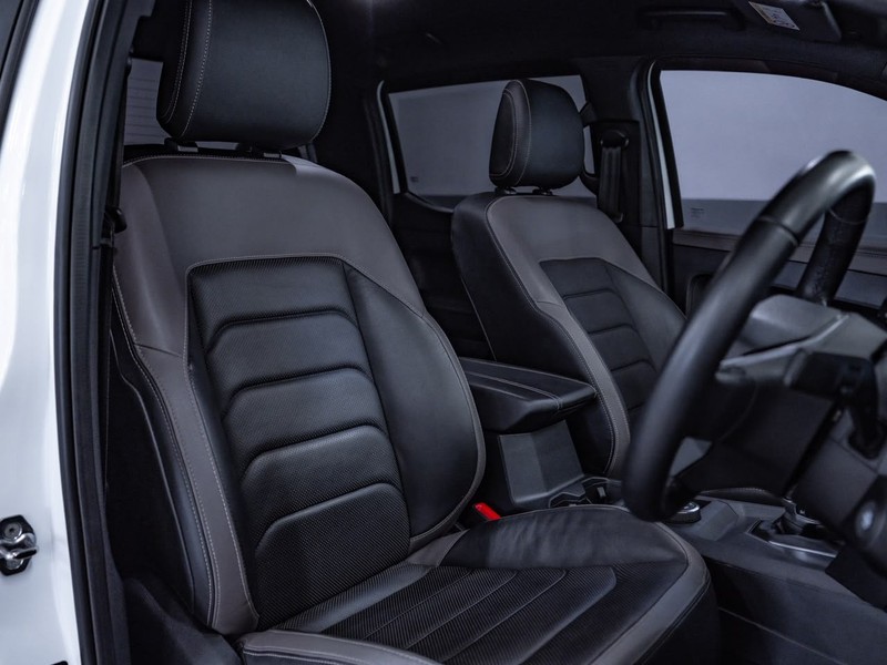 Volkswagen Amarok - Chery Waterfall - Image 15