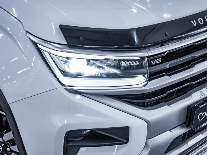 Volkswagen Amarok - Chery Waterfall - Image 3