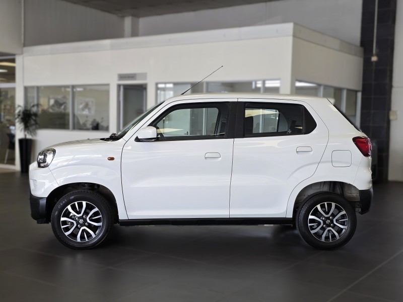 Suzuki S-Presso - Honda Pietermaritzburg - Image 5