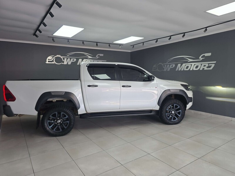 Toyota Hilux - WP Motors - Image 5
