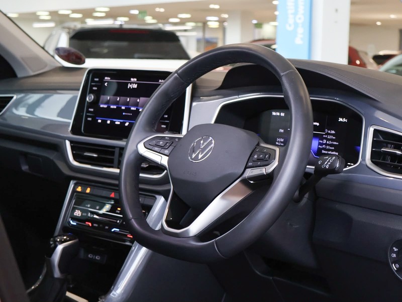 Volkswagen T-Roc - Hatfield VW Melrose Arch - Image 14