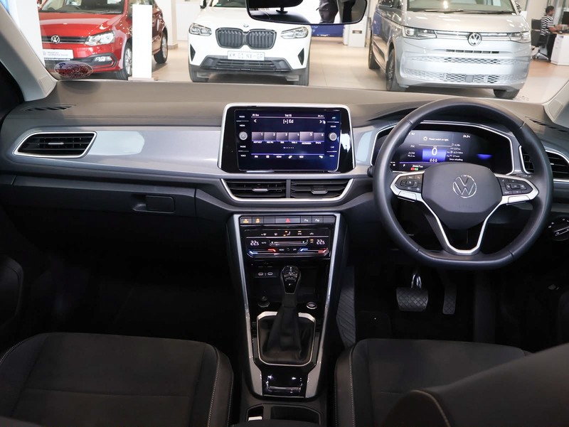 Volkswagen T-Roc - Hatfield VW Melrose Arch - Image 17