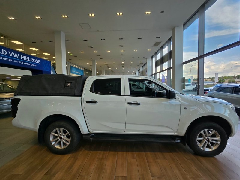Isuzu D-Max - Hatfield VW Melrose Arch - Image 2
