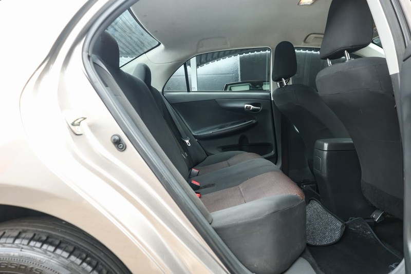 Toyota Corolla Quest - Geely Hatfield - Image 18